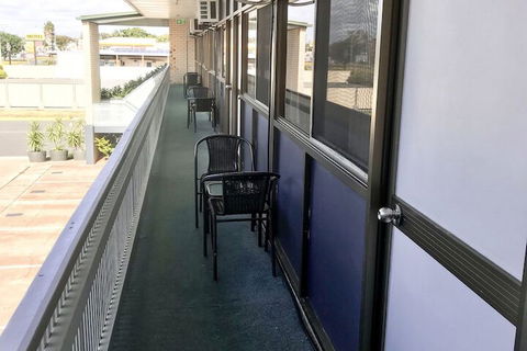 Tropical Gateway Motor Inn - Hotel Accommodation 3