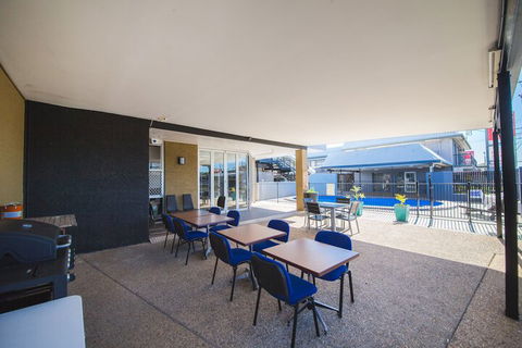 Metro Motel Rockhampton - Hotel Accommodation 1