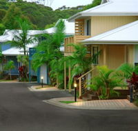 Flynns on Surf Beach Villas - Hotel Accommodation