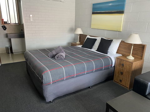 Mariner Motel - Hotel Accommodation 1