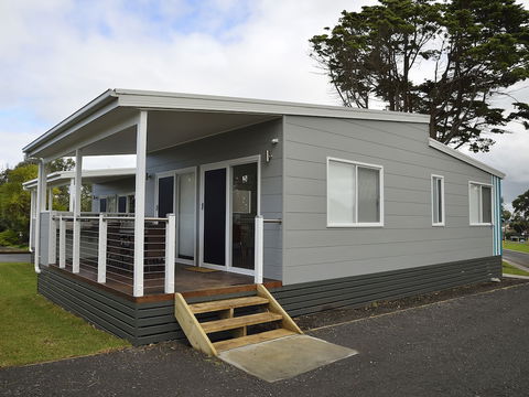 NRMA Portland Bay Holiday Park - Hotel Accommodation 1