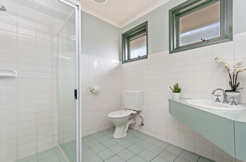 Melaleuca Motel - Hotel Accommodation 4