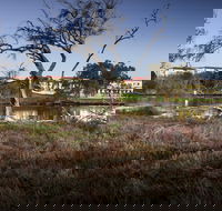 Swan River Hotel - Hotel Accommodation