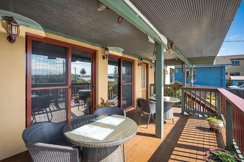 Anchors Aweigh Narooma - Hotel Accommodation 3