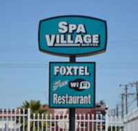 Spa Village Travel Inn - Hotel Accommodation