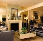 Andres Mews Luxury Serviced Apartments - Hotel Accommodation