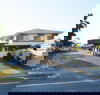 Rover Holiday Units - Hotel Accommodation