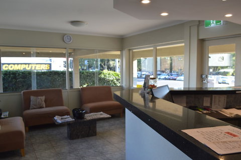 SureStay Hotel By Best Western Karinga Motel - Hotel Accommodation 3