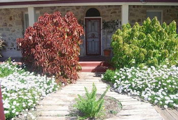 Weelaway - Hotel Accommodation 1