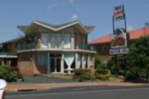 Countryman Motor Inn - Hotel Accommodation 0