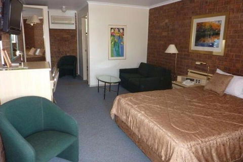 Countryman Motor Inn - Hotel Accommodation 3