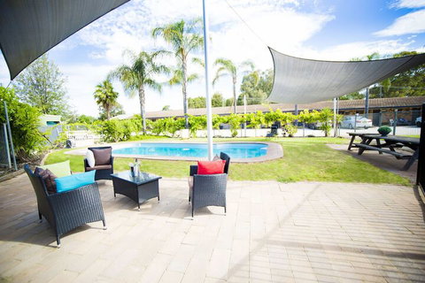 Golfers Lodge Motel - Hotel Accommodation 5