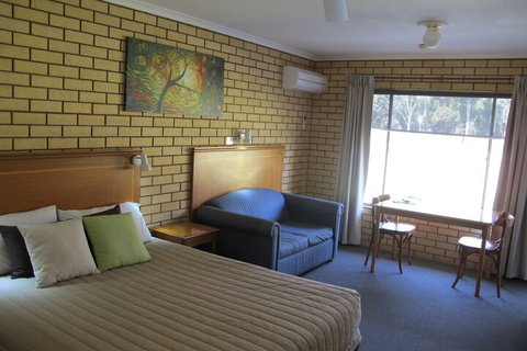 Golfers Lodge Motel - Hotel Accommodation 7