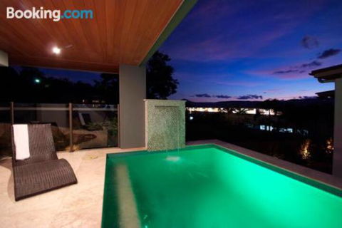 Villa One On Murphy Luxury Holiday Villa - Hotel Accommodation 1