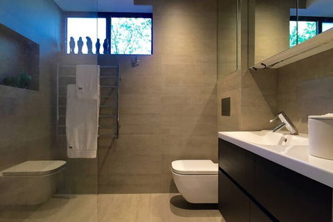 Meticulously Designed Sydney Aptmnt - Hotel Accommodation 7