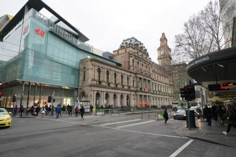 Avanti Two Bedroom View Apartment Floor 44 CBD - Hotel Accommodation 2