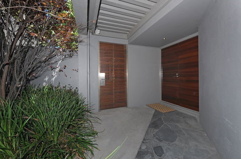 Cottesloe Beach House II - Hotel Accommodation 0