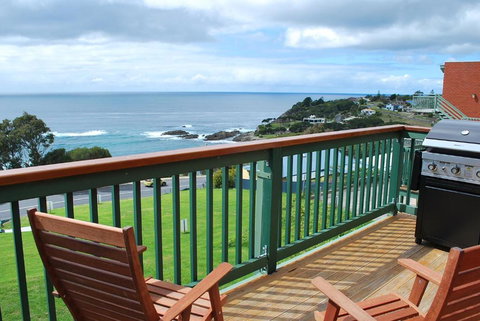 Whalevue Unit 2 - Hotel Accommodation 3