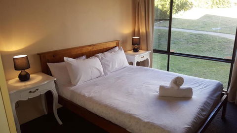 Kirwan Apartments 7 - Hotel Accommodation 2