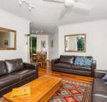BreezeatByron 1 Clarkes Beach - Hotel Accommodation