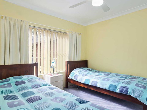 9 Adriana 83 Ronald Avenue Fabulous Views & Aircon - Hotel Accommodation 6