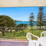 Golden Shores U8 21 Landsborough Parade - Hotel Accommodation 0