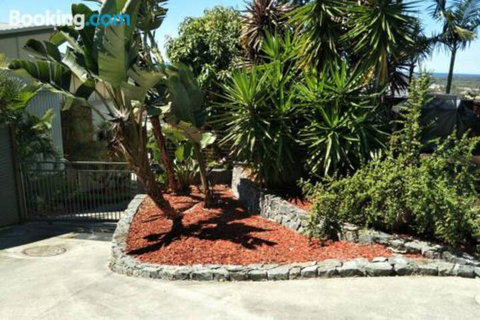 Coolangatta Gold - Hotel Accommodation 4