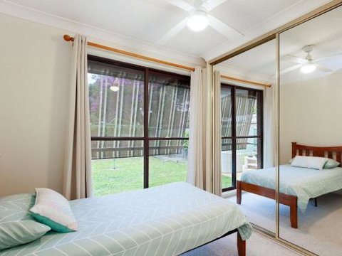 Willows At The Bay 111 Horace St. Large House With Aircon WIFI & Boat Parking. - Hotel Accommodation 2
