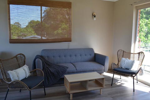 Apartment With Sweeping View Of The Bay 2 Bedrooms Sleeps 5 - Hotel Accommodation 4