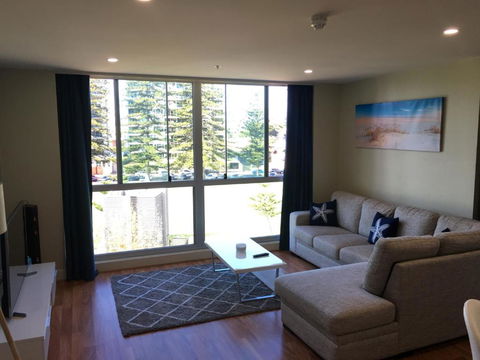 Beachside Luxury 2 Bedroom Getaway - Hotel Accommodation 6