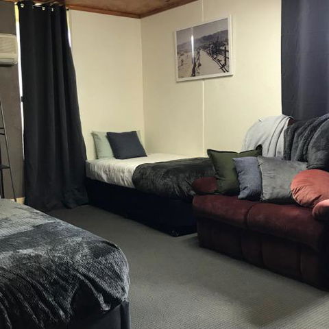 Granite Belt Cabins - Hotel Accommodation 4