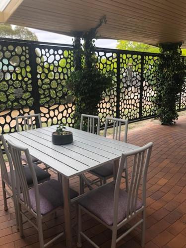 Granite Belt Cabins - Hotel Accommodation 1