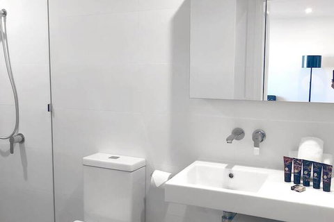 Trc1301 PR - Hotel Accommodation 5