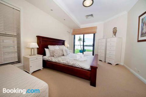 Brookwater Waterfront On Lake Mulwala - Hotel Accommodation 0