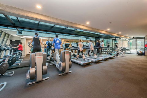 A Charming Studio With Stunning City Views - Hotel Accommodation 4