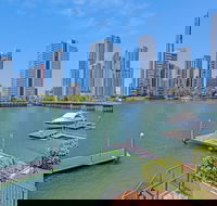 Luxury Waterfront with Outdoor Spa - Hotel Accommodation