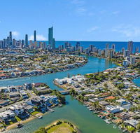 The Savoy Beach House - Hotel Accommodation