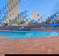 Beachside Views with Pool  Netflix - Hotel Accommodation