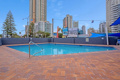 Beachside Views With Pool & Netflix - Hotel Accommodation 0