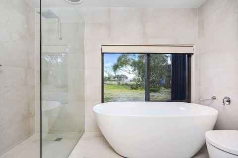 Black Out - Hotel Accommodation 4