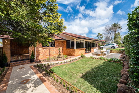 Hedge House- Luxury Space Style Location - Hotel Accommodation 1