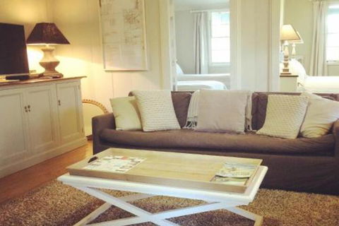 Old Schoolmasters Cottage On The Barrington River - Hotel Accommodation 2