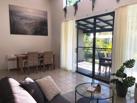 Baden 86 Rainbow Shores Walk To Beach Top Floor Air Conditioned Unit - Hotel Accommodation 0