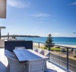 Beachfront Apartment 10 - Hotel Accommodation