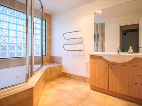 Blue Haven - Hotel Accommodation 2