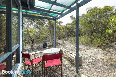Honeyeaters Hideaway In Vivonne Bay - Hotel Accommodation 0