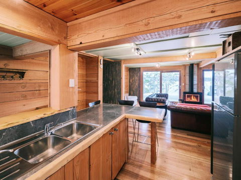 The Pier House - Hotel Accommodation 4