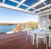 Home on the Water 21 Evans St. Lake Conjola - Hotel Accommodation
