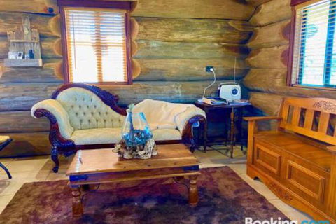 Amarina Farm Stay & Gardens - Hotel Accommodation 3