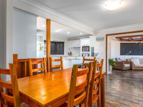 MYSTIC SANDS Gerroa 4pm Check Out Sundays - Hotel Accommodation 4